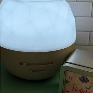Scentsy Geometric essential oil diffuser
